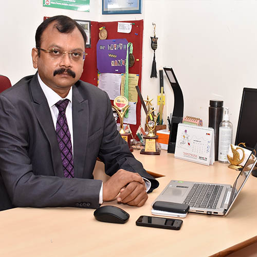 Mr. Manish Raizada